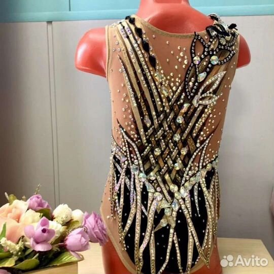 Купальник для художественной гимнастики