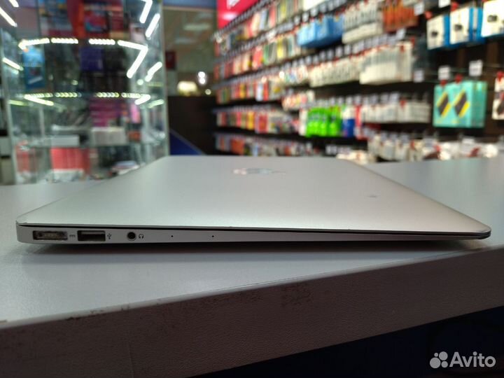 Ноутбук MacBook Air A1466