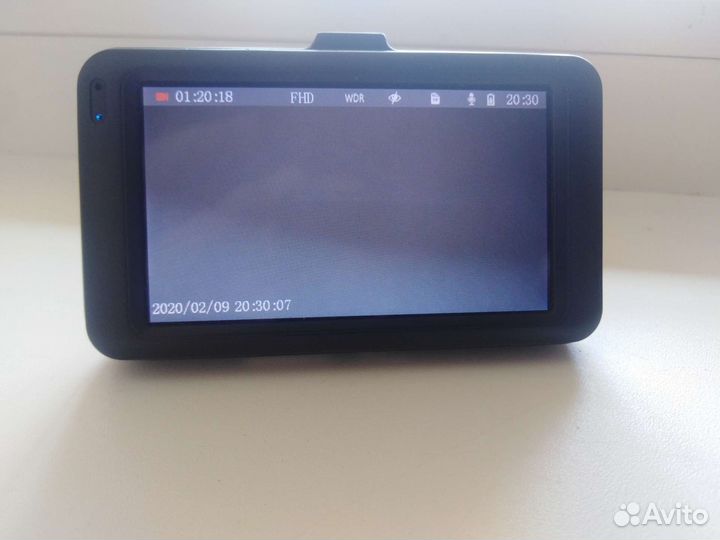 Видеорегистратор digma FreeDrive 118