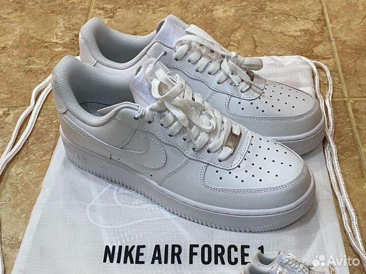 Кроссовки Nike air force 1