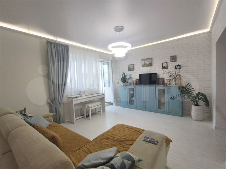 2-к. квартира, 71,4 м², 5/9 эт.