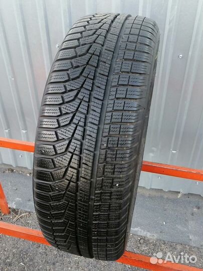 Hankook Winter I'Cept Evo2 W320 215/55 R16
