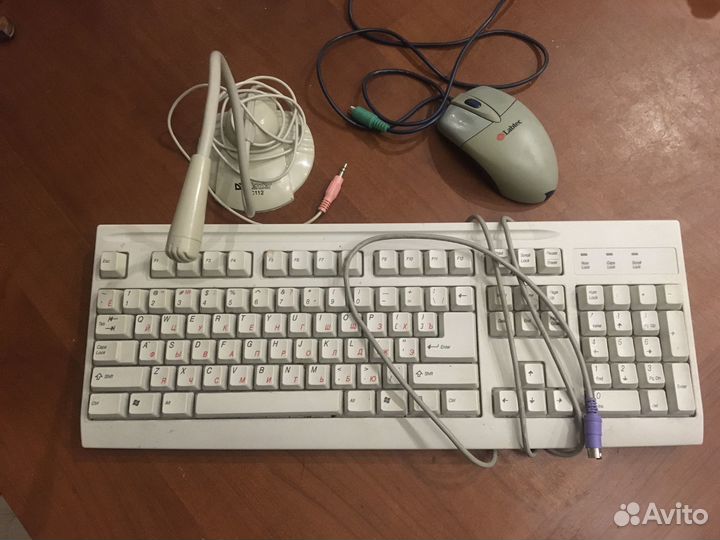 Клавиатура, мышь, микрофон