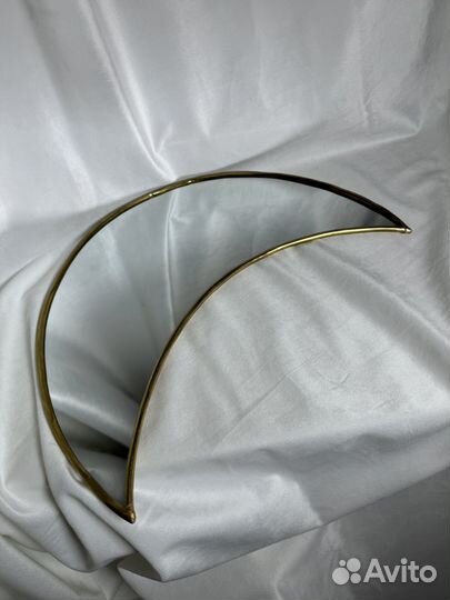 Зеркало месяц, золотое Zara