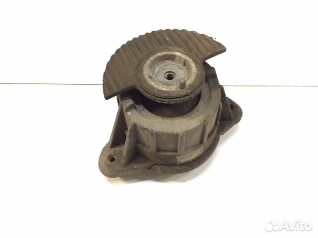 Mercedes W212 мерседес Крепление Опора Двигателя