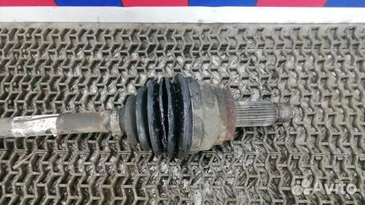 Привод передний правый BMW X5 E70 (HDN31N101)