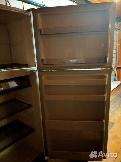 Полка, балконы от Дaewoo FR-490