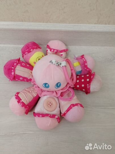 Развивающие игрушки для малышей