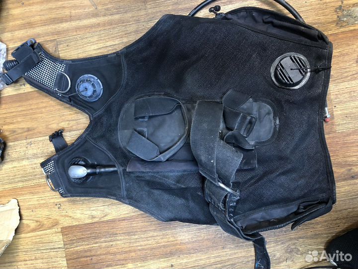 Компенсатор плавучести Vario Web Technisub