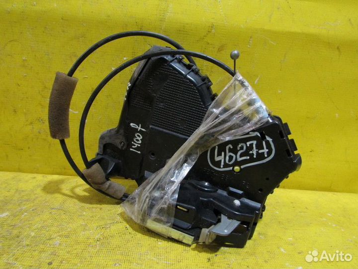 Замок двери Toyota Corolla 150 07г 46271