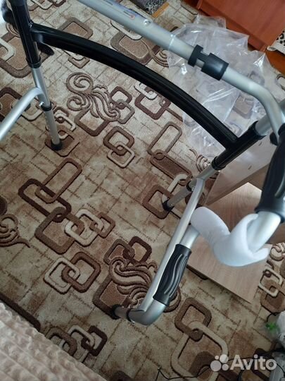 Ходунки шагающие Ortonica XS308