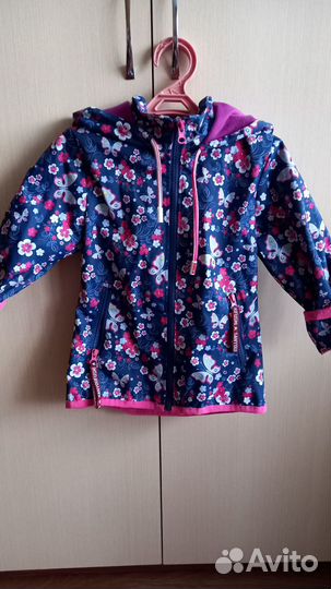 Ветровка для девочки 104-110