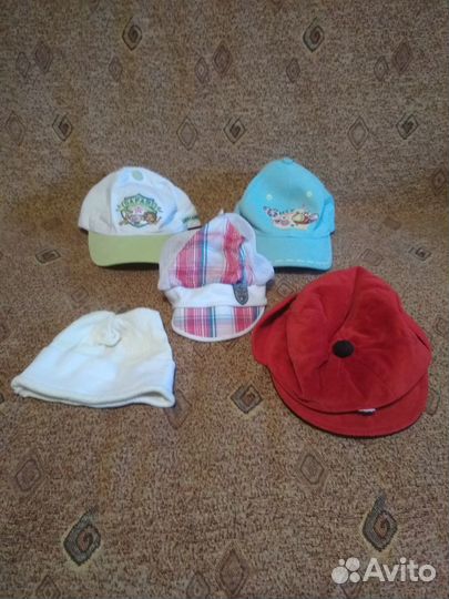 Бейсболки, кепки, шапочки