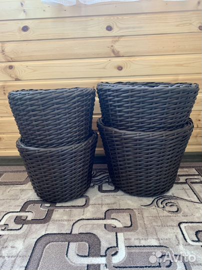 Кашпо для цветов плетеное