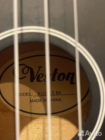 Гитара укулеле