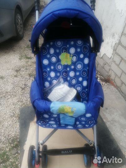 Прогулочная коляска трость