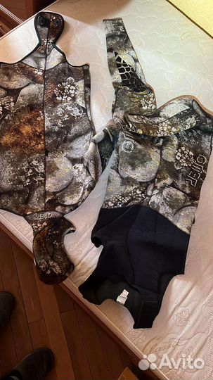 Гидрокостюм