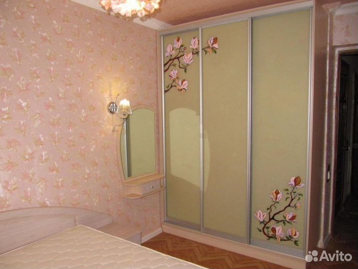 Стенка в гостиную