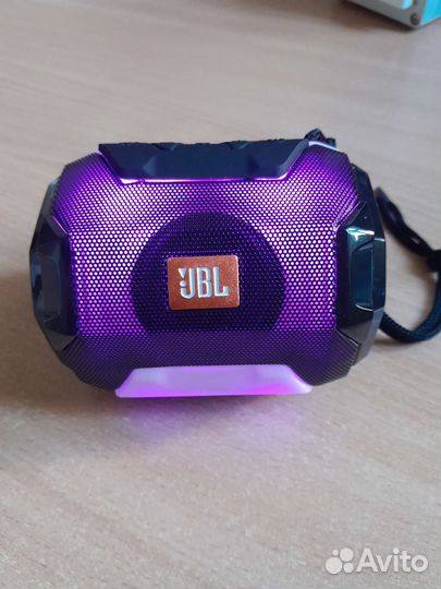 Блютуз колонка jbl