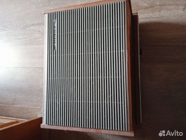 Проигрыватель винила