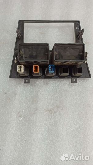 Накладка центральная на торпеду chery fora