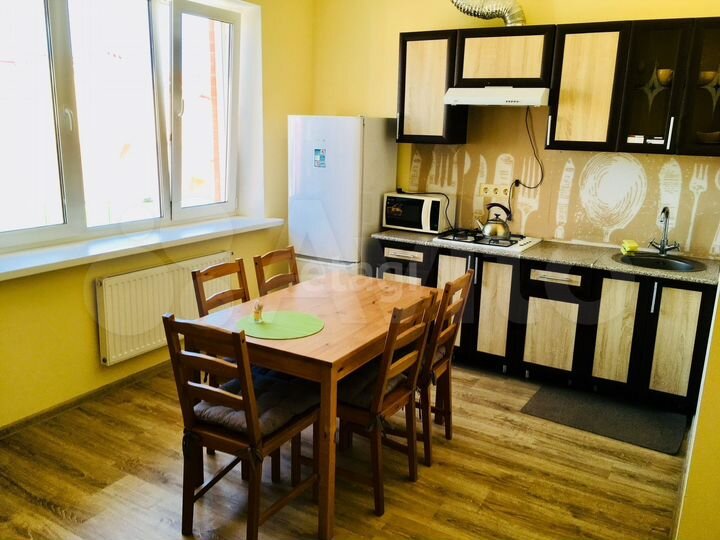 Таунхаус 140 м² на участке 2 сот.