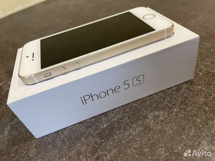 iPhone 5S, 16 ГБ