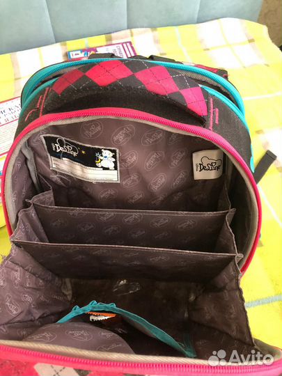 Школьный рюкзак