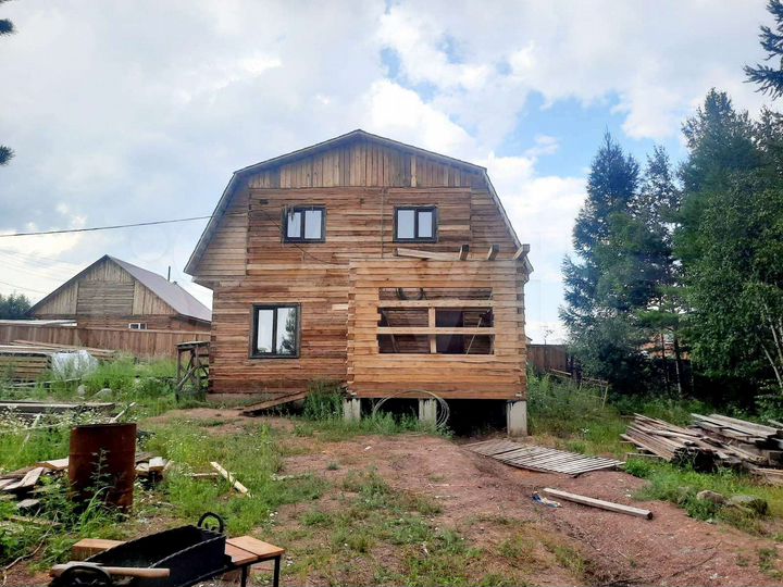 Дом 90 м² на участке 15 сот.