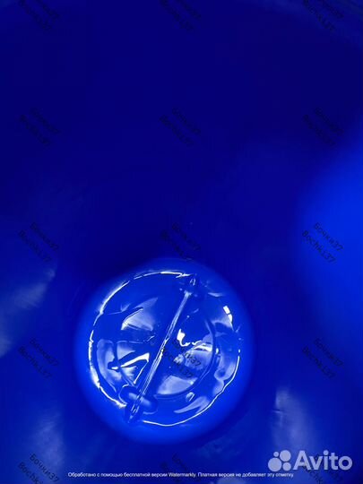 Бочка с крышкой пластиковая 227