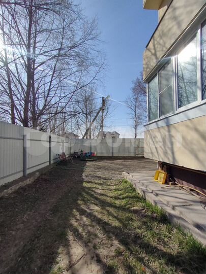 2-к. квартира, 44 м², 1/3 эт.