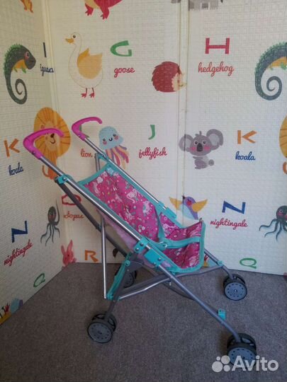 Коляска для кукол