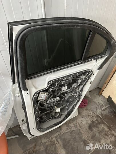 Двери mercedes w205