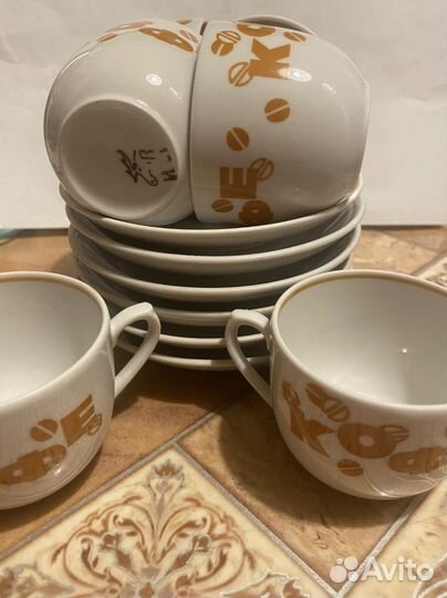 Кофейный фарфоровый сервиз