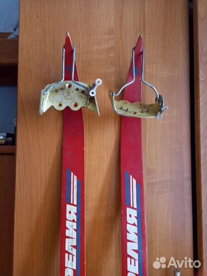 Беговые лыжи раритет 1984 года