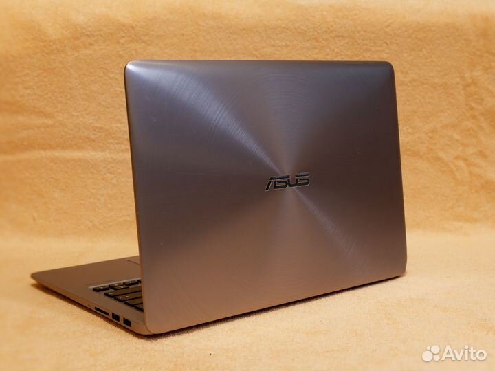 Ультрабук Asus UX310UA i3-6100/12Gb/256SSD