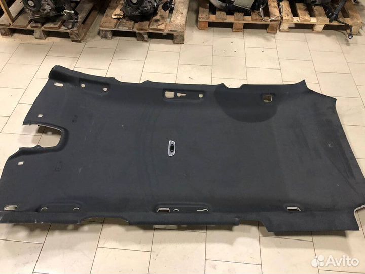 Потолок черный Volvo v60 2018