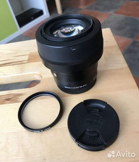 Объектив Sigma 30mm f1,4 DS DN Sony е