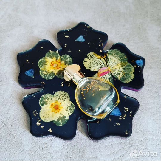 Подставка, подстаканник