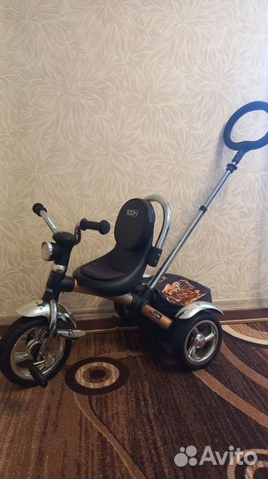 Трехколесный велосипед с родительской ручкой