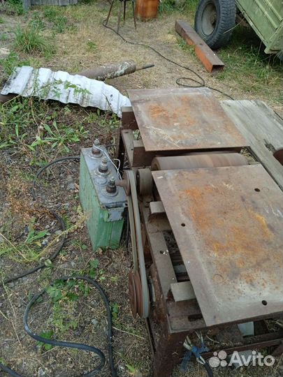 Станок деревообрабатывающий