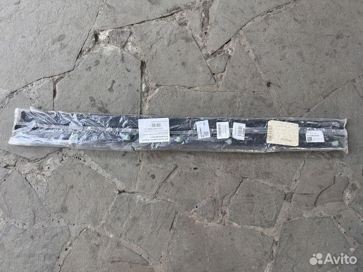 Накладка передней левой двери volkswagen passat5