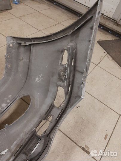 Бампер передний Mercedes-Benz C W203