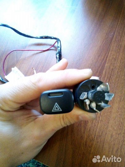 Евро кнопка аварийки 2113 2114 2115 евроаварийка