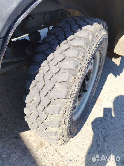 Грязевые колеса на УАЗ r16