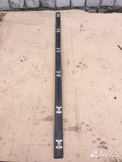 Молдинг передней правой двери BMW E39