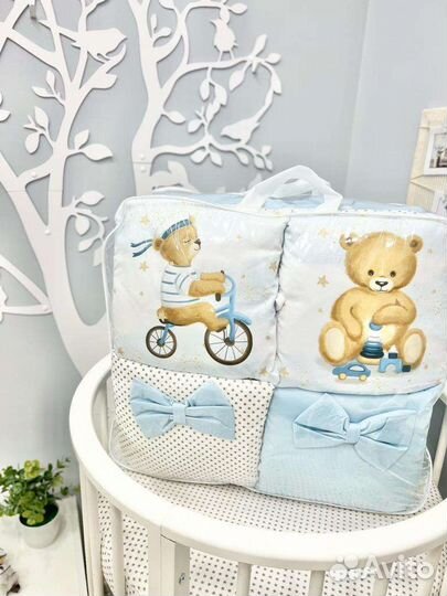 Комплект в круг\овал кроватку 6 пр