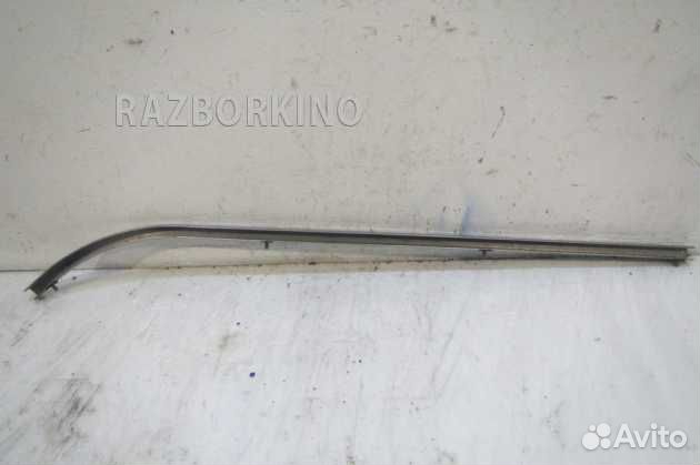 Направляющая сдвижной двери Mercedes W639 Vito Viano