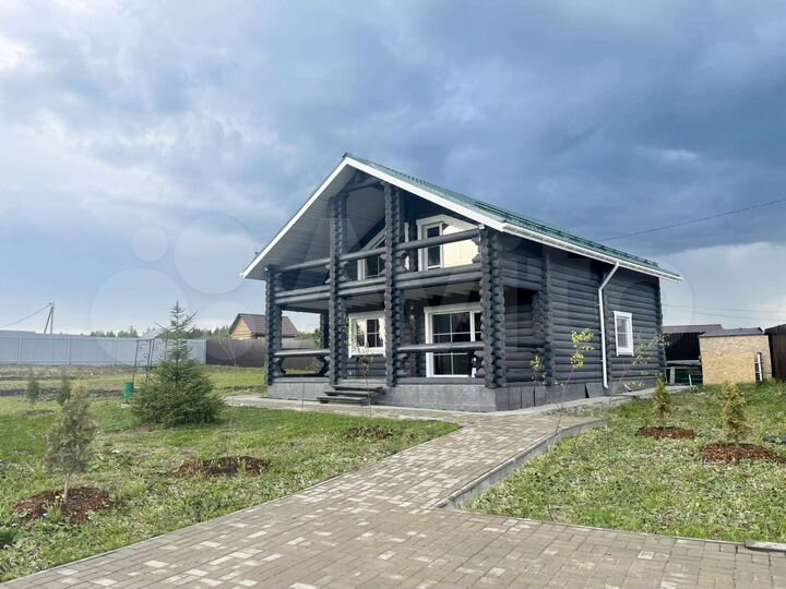 Коттедж 177 м² на участке 15 сот.