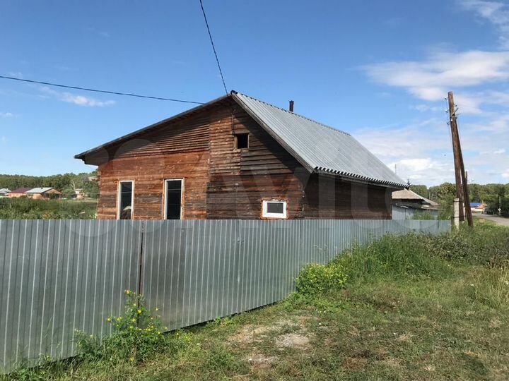 Дом 24 м² на участке 43 сот.